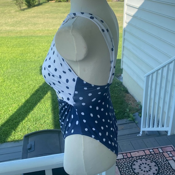 ASOS DESIGN loop front swimsuit with knot in navy polka dot spot medium NWOT - Picture 2 of 9